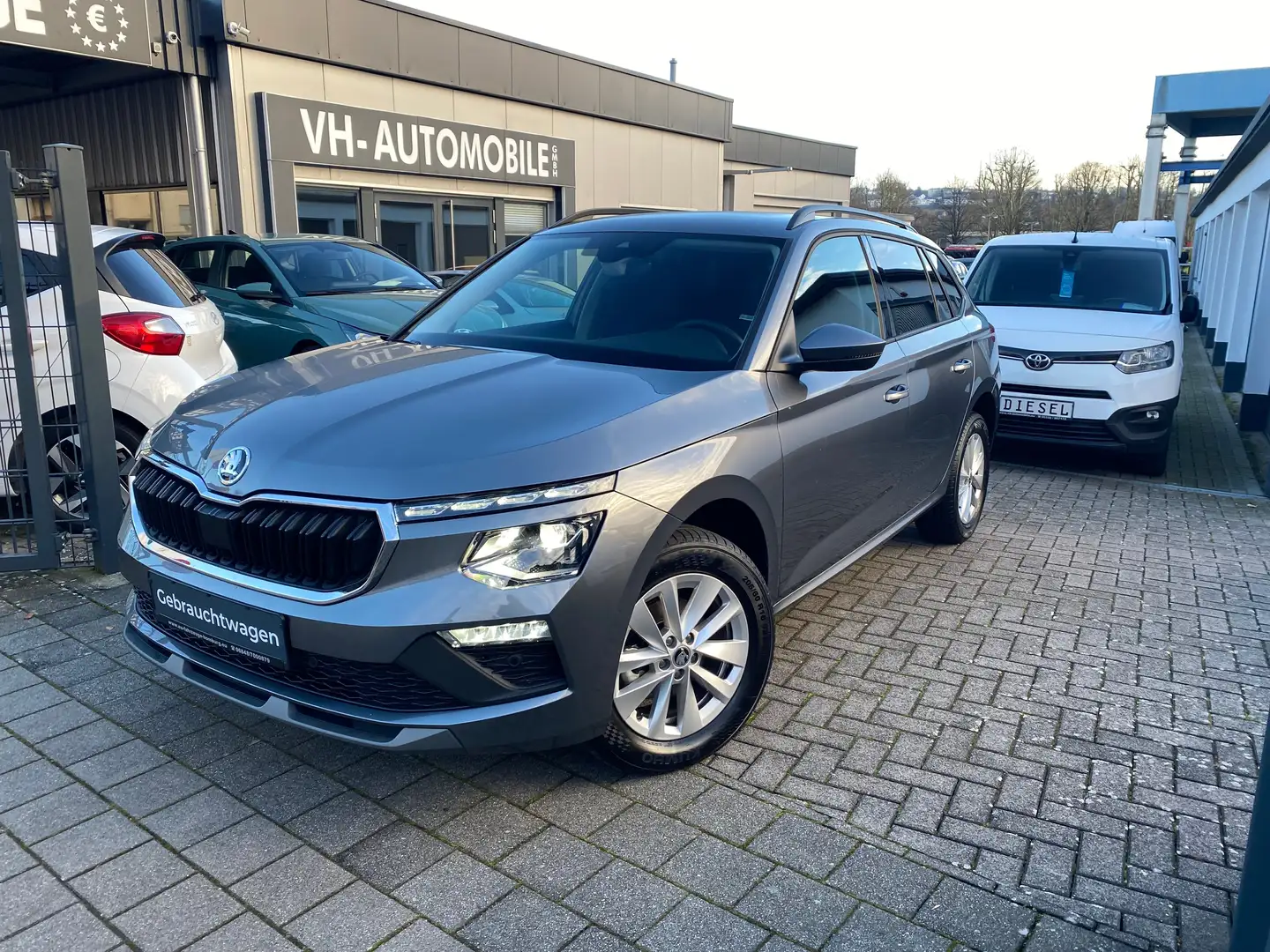 Skoda Kamiq Kamiq*45MO.GARANTIE*el.Heckklappe*WSS&Lenkrad&Sihz Grigio - 1