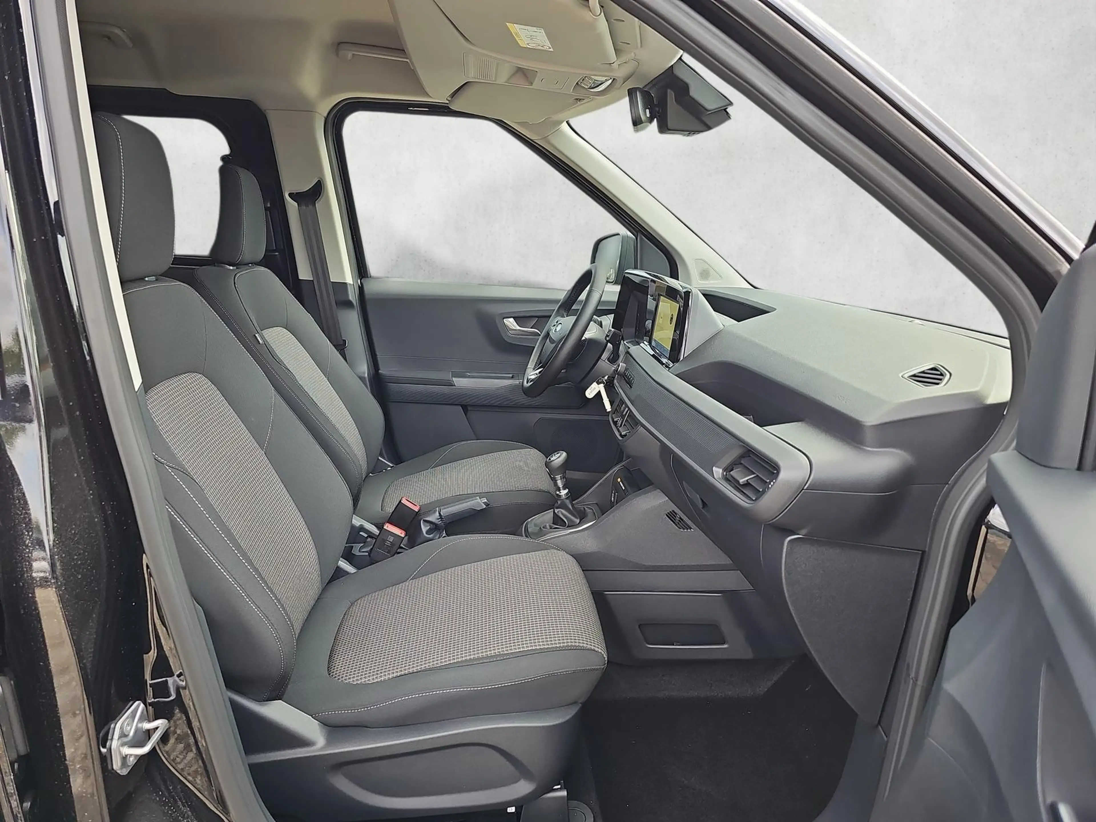 Ford Tourneo Courier Trend 1.0 EB 5JGar Kamera Winter 92 kW (125 PS)... — photo 10