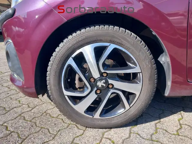 Peugeot 108 view 9