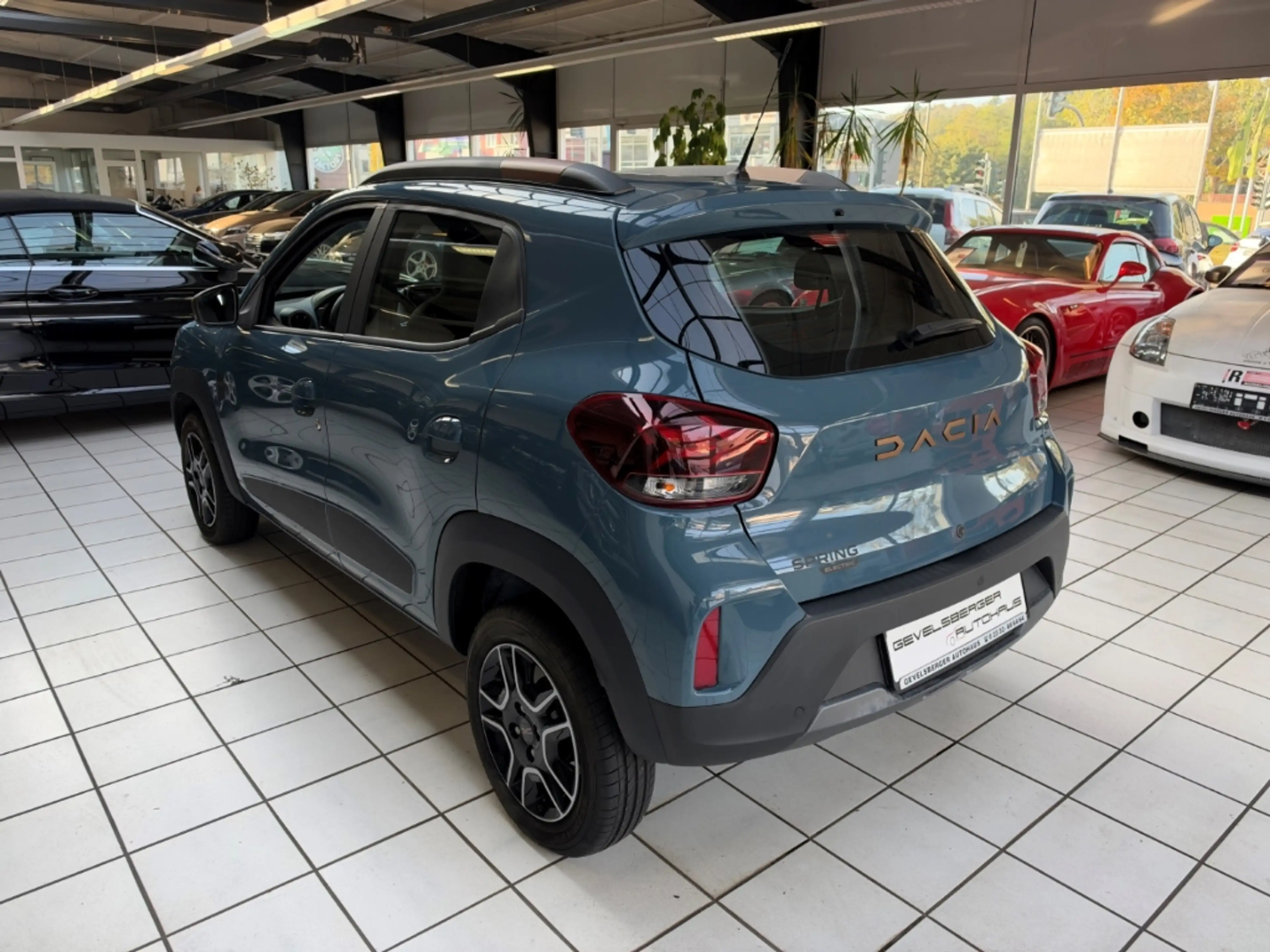Dacia Spring Electric Extreme Scheckheft CCS-Ladedose — photo 8