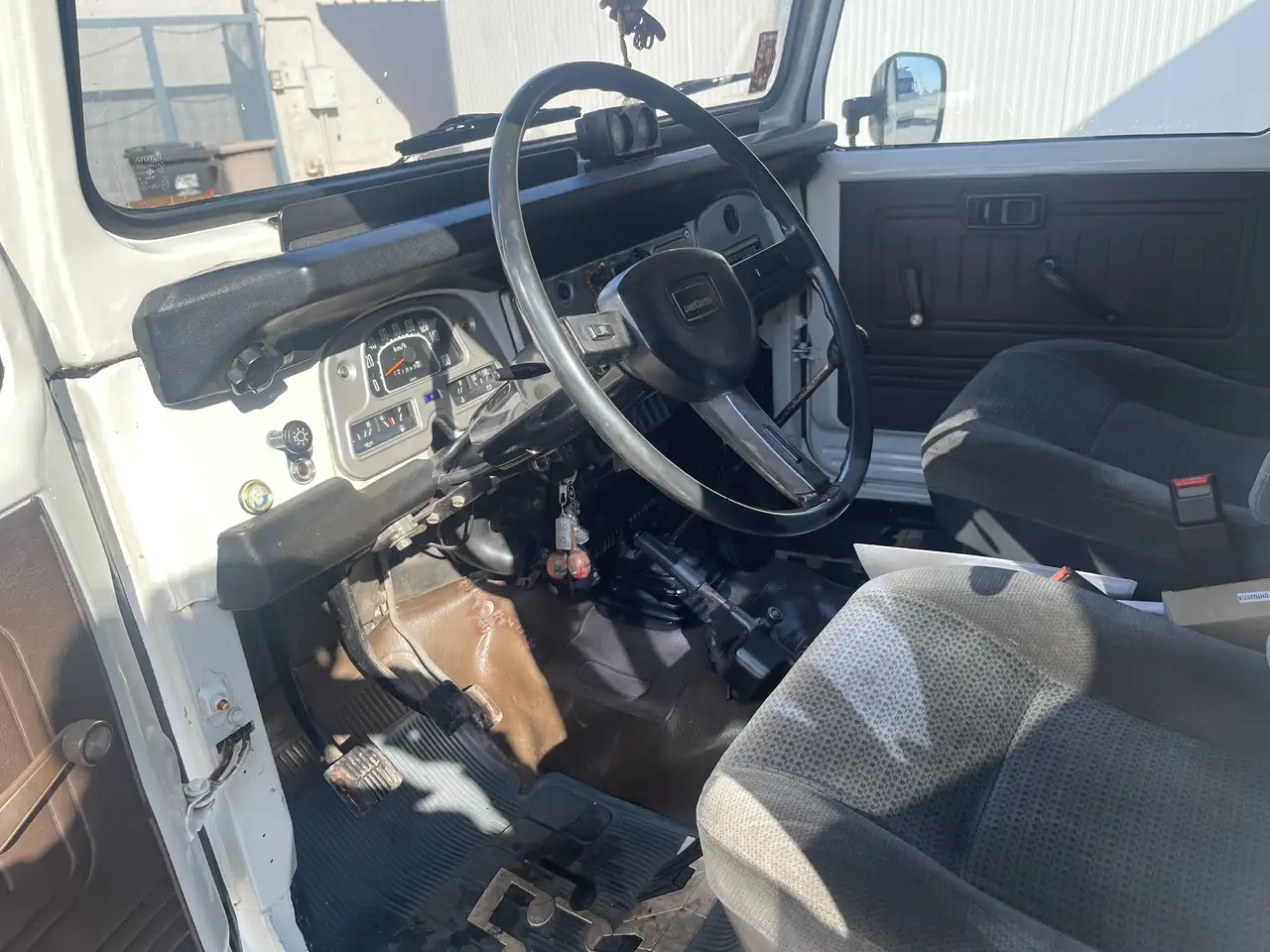 Toyota Land Cruiser BJ42, foto 3