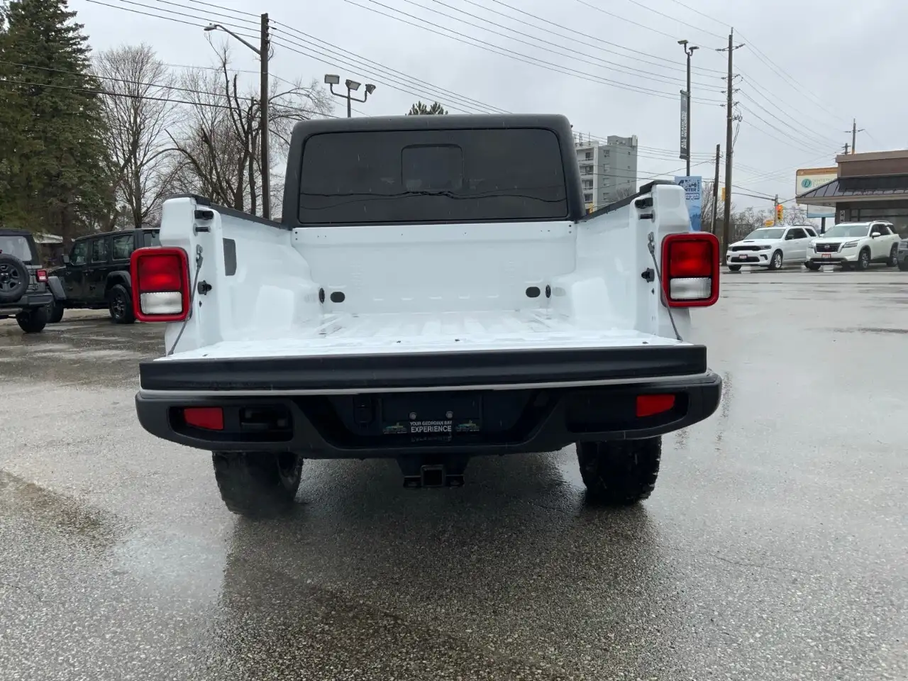 Jeep Gladiator снимка Jeep Gladiator