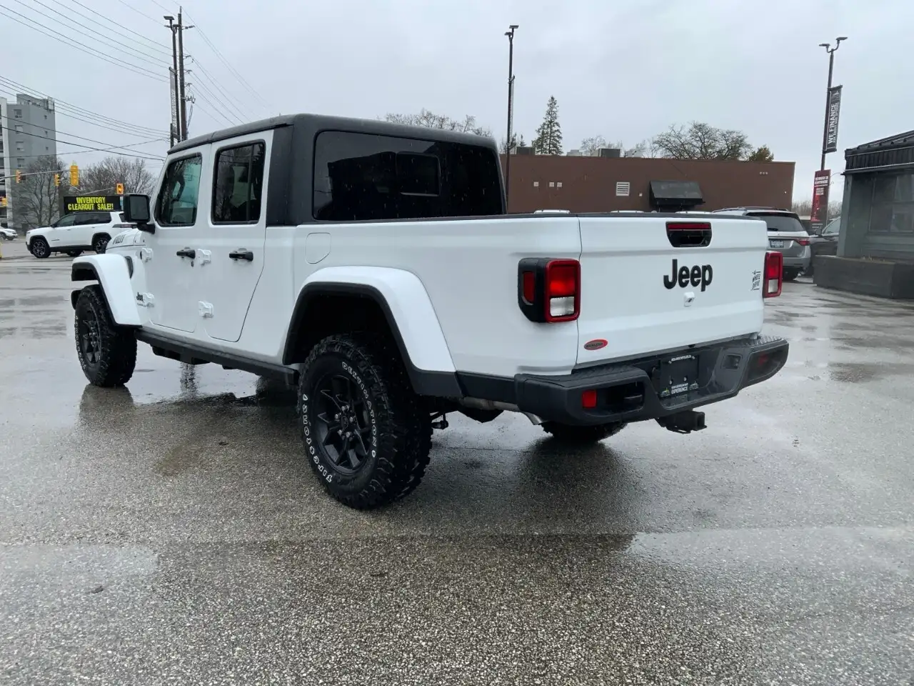 Jeep Gladiator снимка Jeep Gladiator