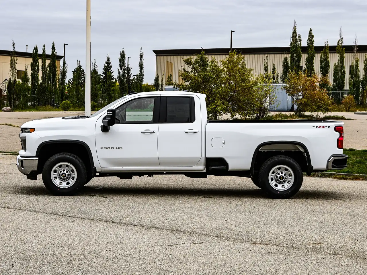 Chevrolet Silverado 2500 снимка Chevrolet Silverado 2500