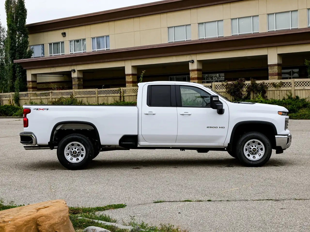 Chevrolet Silverado 2500 снимка Chevrolet Silverado 2500