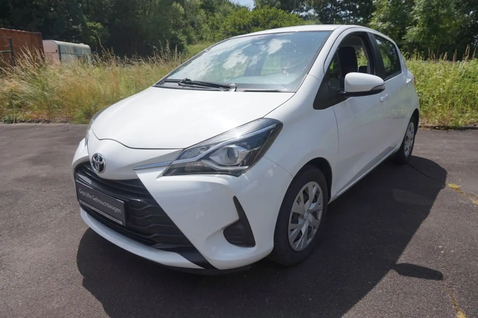 Toyota Yaris 1.0 VVT-i Comfort Weiß - 2