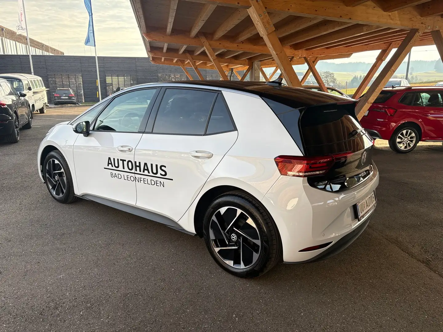 Volkswagen ID.3 Pure 125 kW Business Weiß - 2
