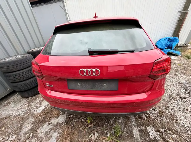 Audi Q2 sport ultra  1. Hand LY3U Komplett oder Schlachter