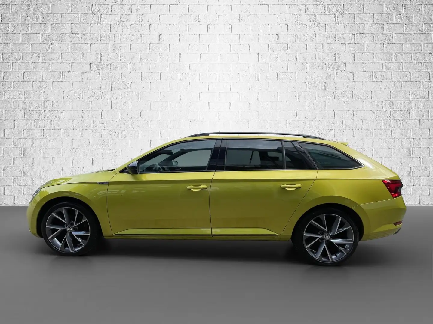 Skoda Superb 1.4 DSG - Sportline iV Żółty - 2
