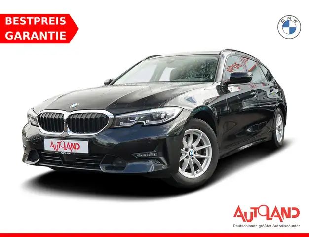 BMW 320 320d Touring Sport Line LED Navi Panorama ACC