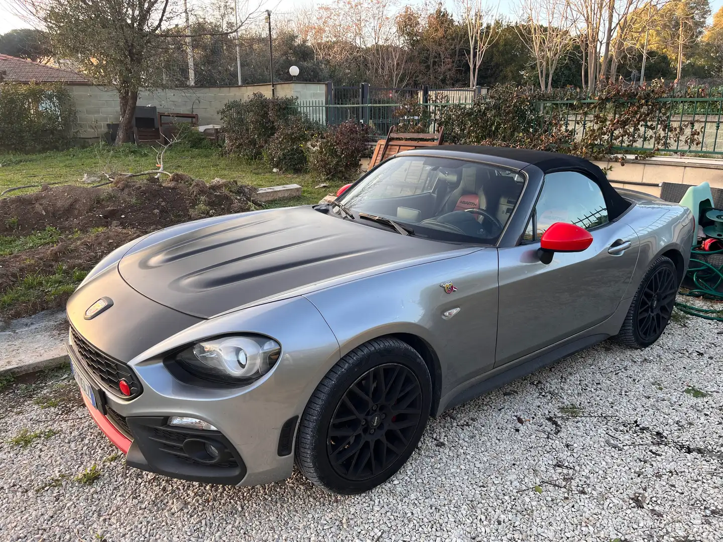 Abarth 124 Spider 124 Spider 1.4 t. m.air Scorpione 170cv auto Gris - 2
