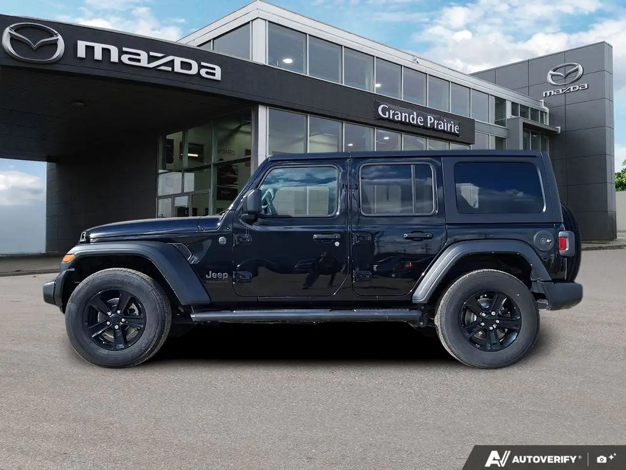 Jeep Wrangler снимка Jeep Wrangler
