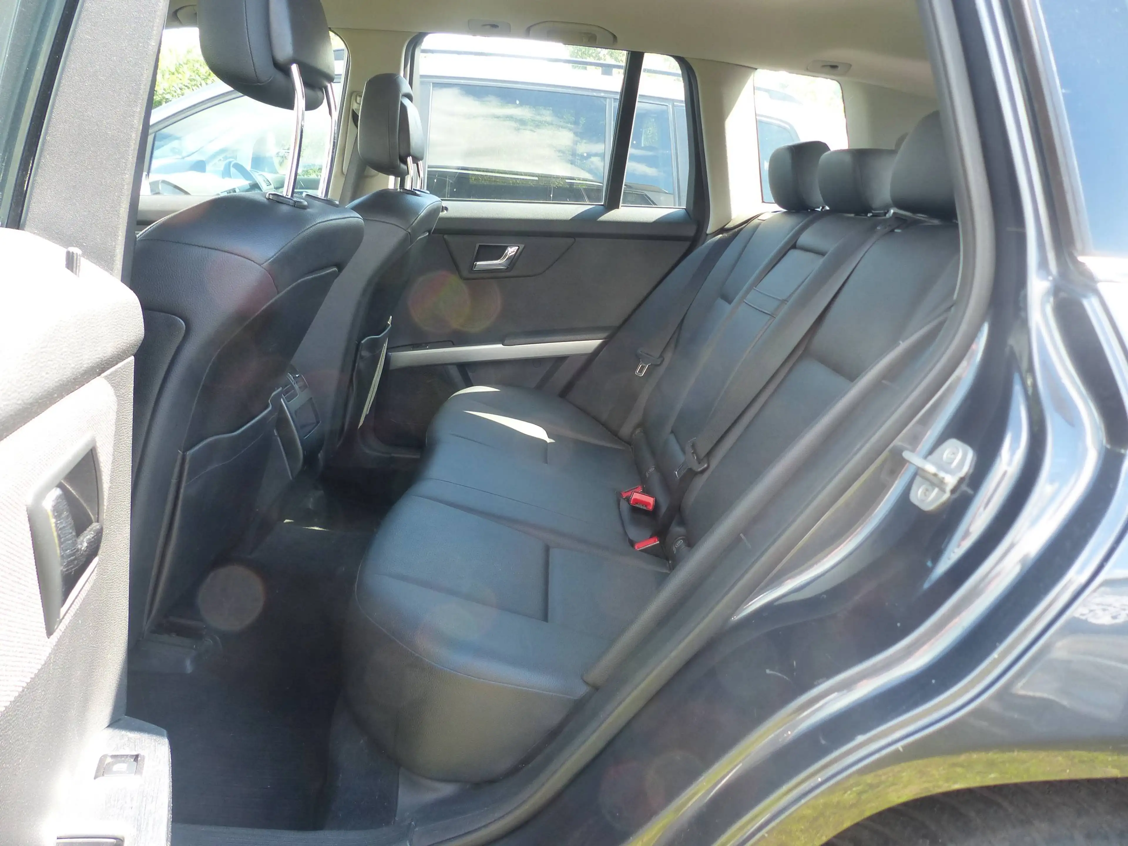 Mercedes-Benz GLK 220 CDI 4 Matic Automati Klima Leder AHK HU/AU 10/2027 — photo 9