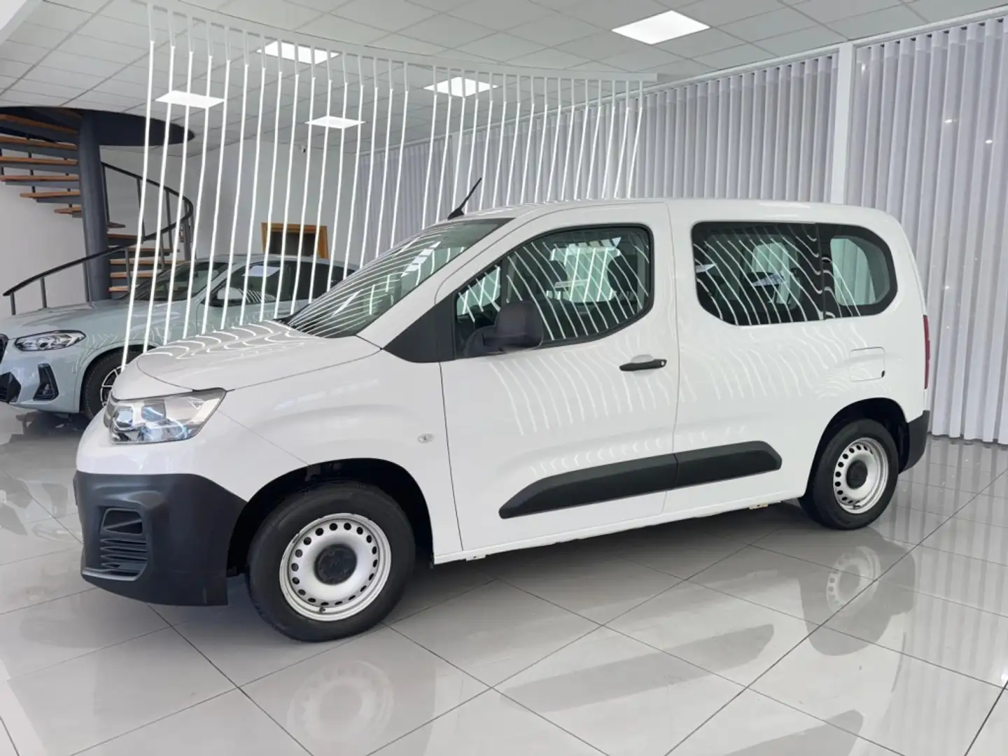 Citroen Berlingo BlueHDi Talla M Live 75 Blanc - 2