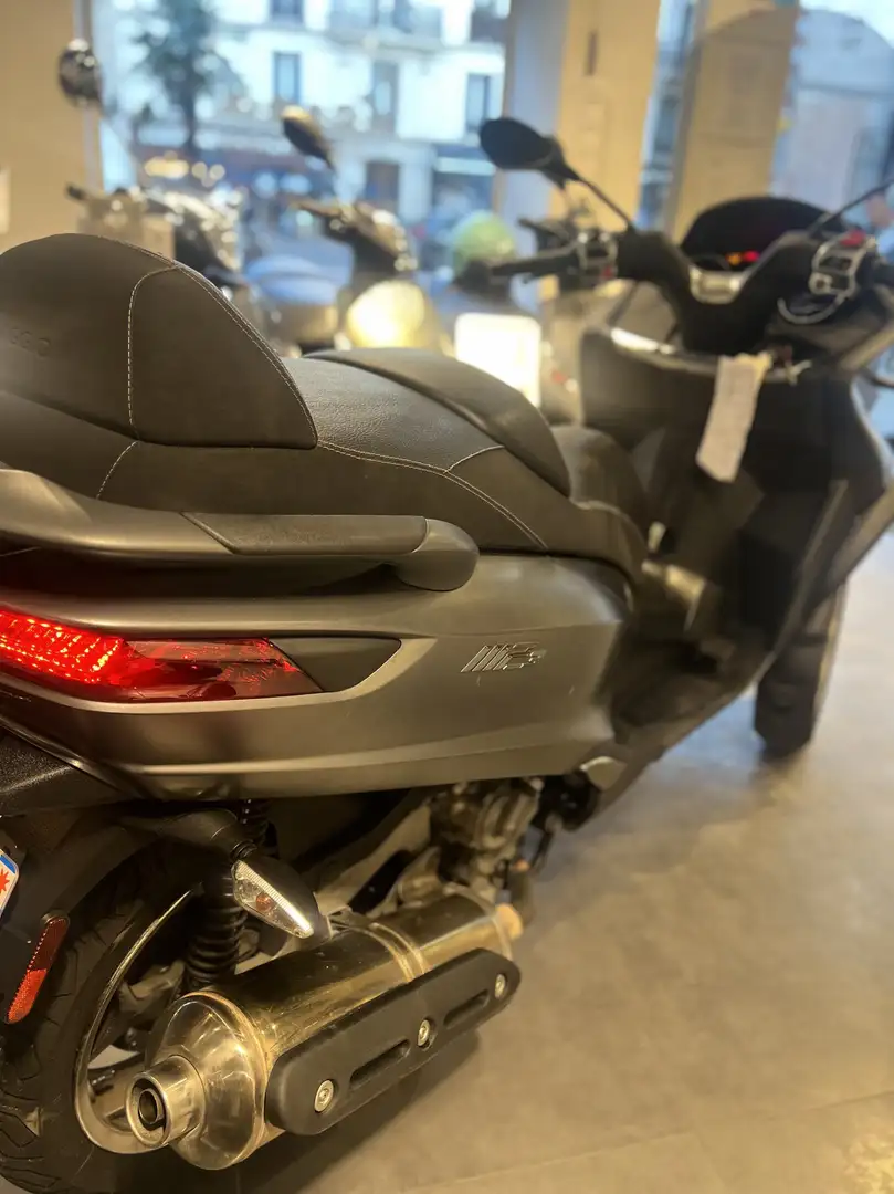 Piaggio MP3 500 Gris - 2