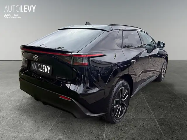 Toyota BZ4X view 6