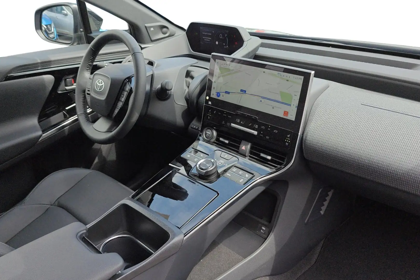 Toyota bZ4X 71.4 kWh 2WD Premium - NIEUW! Grijs - 2
