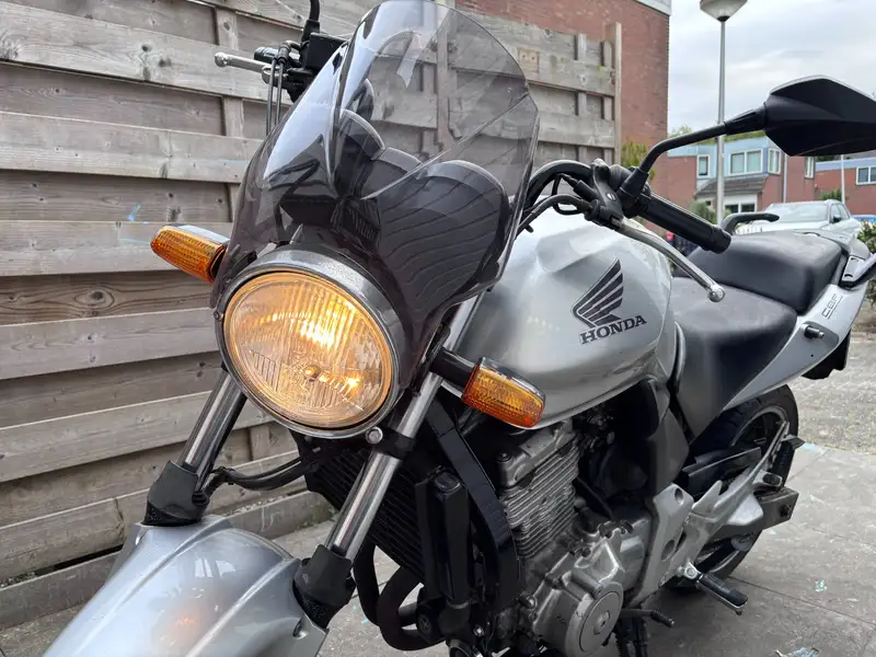 Honda CBF 500 - foto 6
