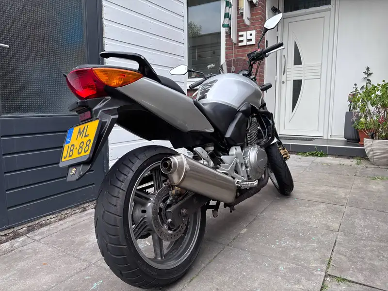 Honda CBF 500 - foto 5