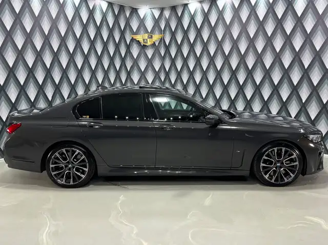 BMW 730 d xDrive G11 //M-PAKET//VOLLE HÜTTE//1.BESITZ// Ansicht 8