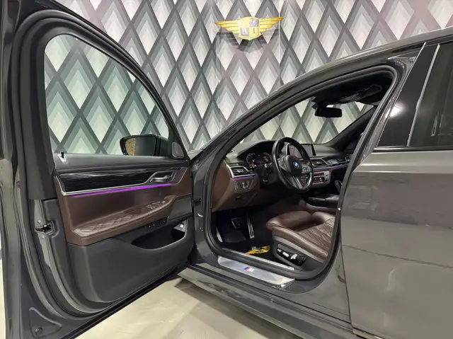 BMW 730 d xDrive G11 //M-PAKET//VOLLE HÜTTE//1.BESITZ// Ansicht 11