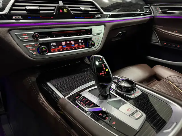 BMW 730 d xDrive G11 //M-PAKET//VOLLE HÜTTE//1.BESITZ// Ansicht 28