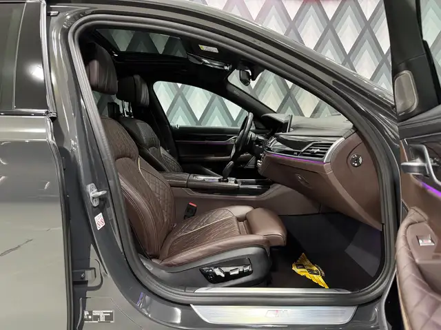 BMW 730 d xDrive G11 //M-PAKET//VOLLE HÜTTE//1.BESITZ// Ansicht 16