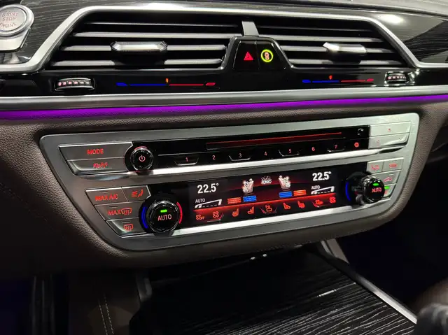 BMW 730 d xDrive G11 //M-PAKET//VOLLE HÜTTE//1.BESITZ// Ansicht 29