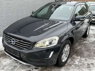 2,4 D Aut. Momentum AWD Leder Xenon Navi