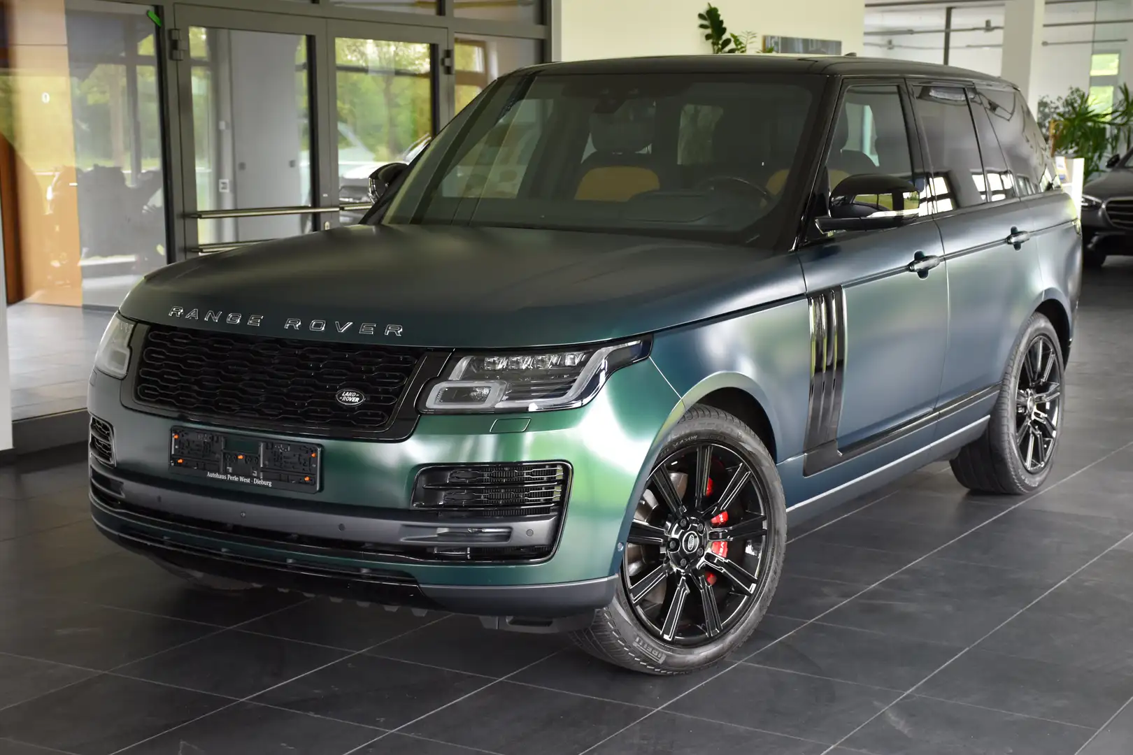 Land Rover Range Rover P565 SV Autobiography Dynamic"MATT"ACC"HUD"MASSAGE Grün - 1