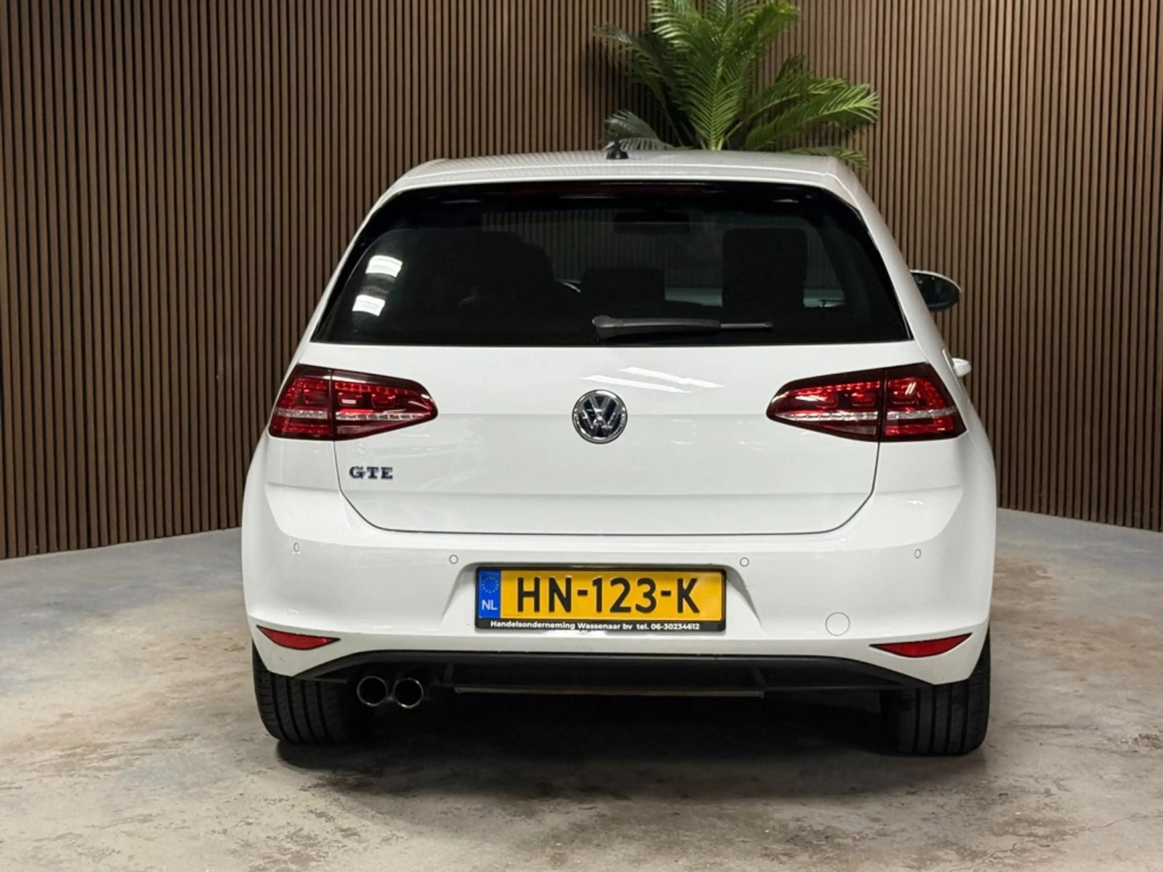 Volkswagen Golf GTE 1.4 TSI — photo 5