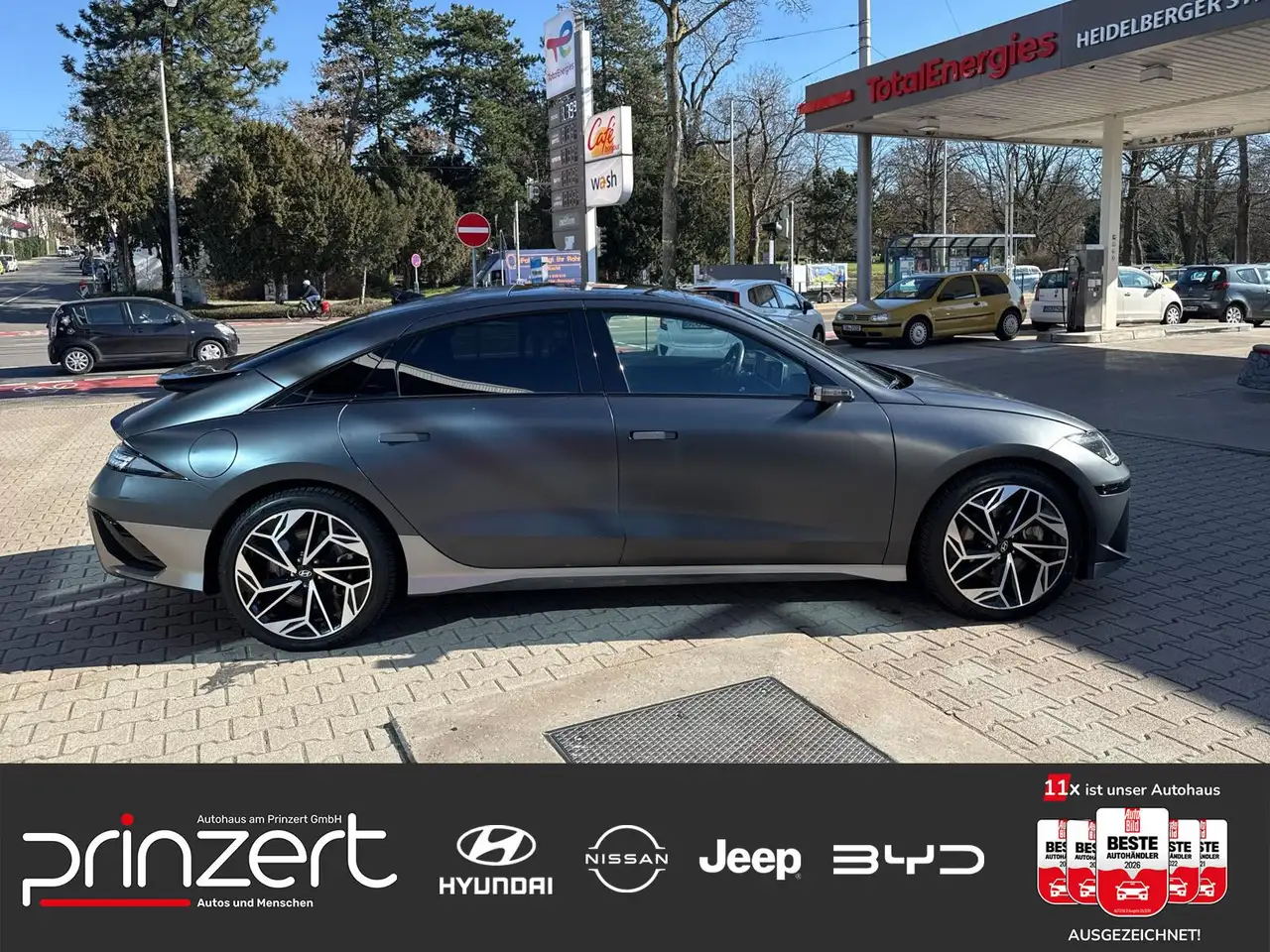Hyundai IONIQ 6 77,4kWh "UNIQ-PAKET" digitale Spiegel*GSD*20" 19