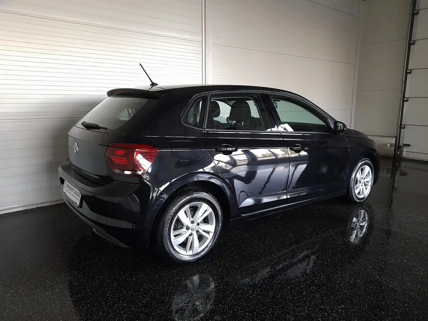 Volkswagen Polo CL 1,6 TDI *ACC / APP CONNECT / ALUFLEGEN / PDC... Zwart - 2