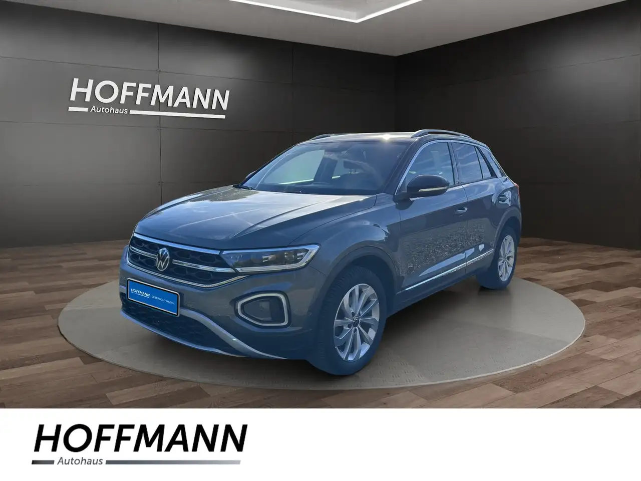 Volkswagen T-Roc, фото 1