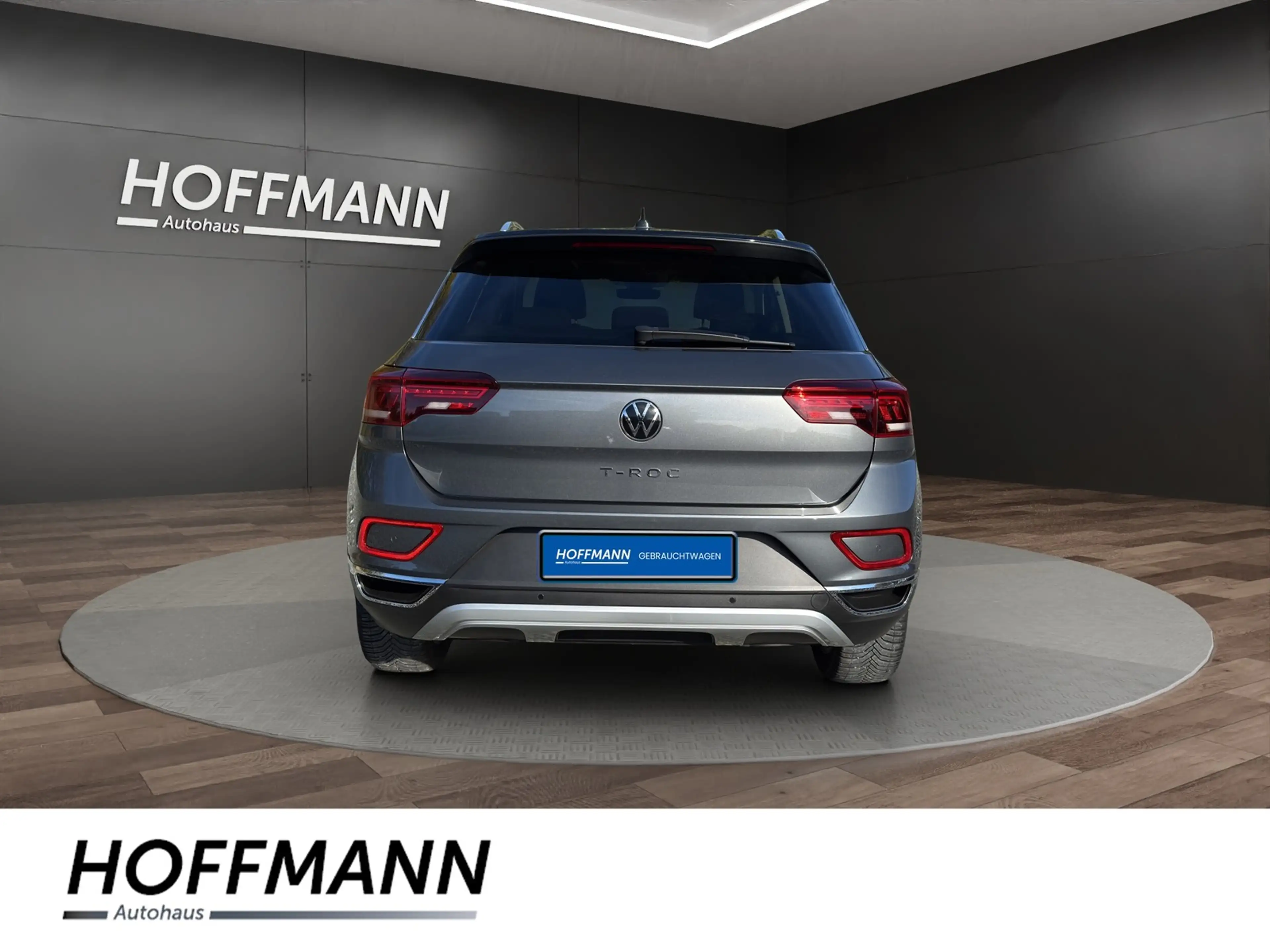 Volkswagen T-Roc 1.5 TSI DSG Style AHK+Navi+ACC — photo 5