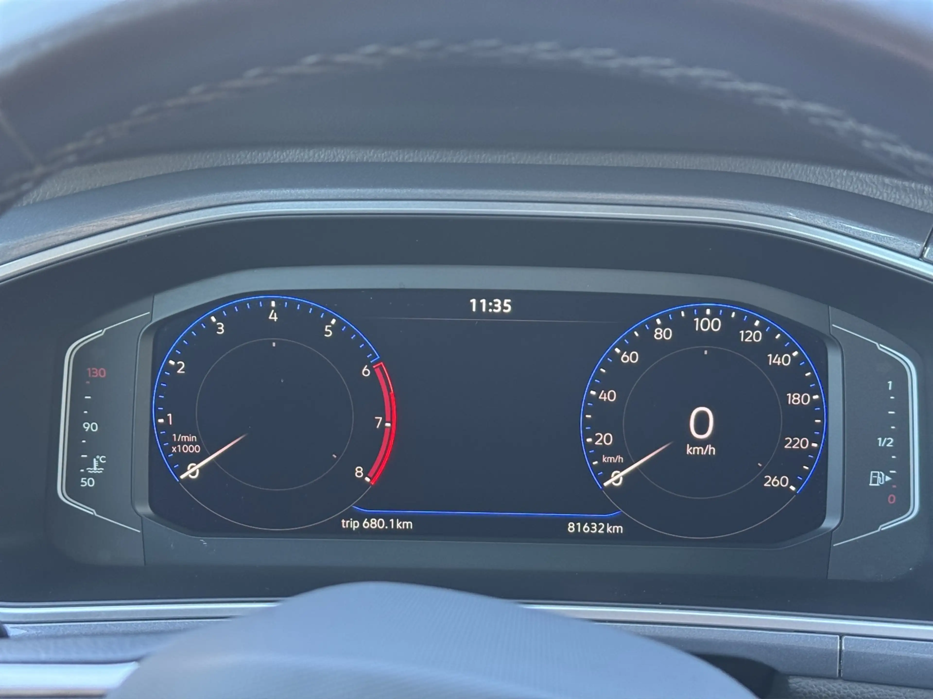 Volkswagen T-Roc 1.5 TSI DSG Style AHK+Navi+ACC — photo 10