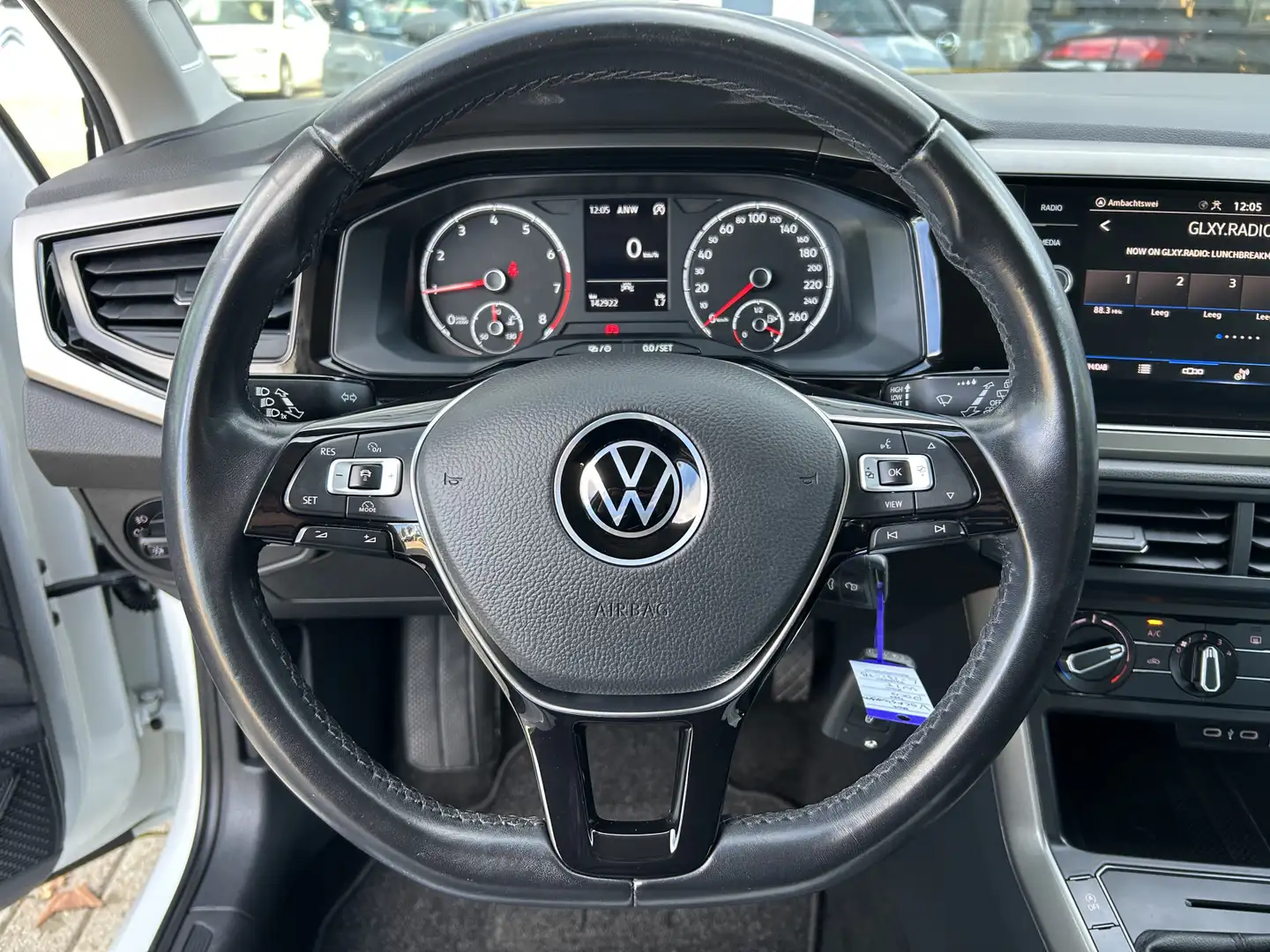 Volkswagen Polo 1.0 TSI Comfortline 50% deal 6.475,- ACTIE Cruise Bianco - 2