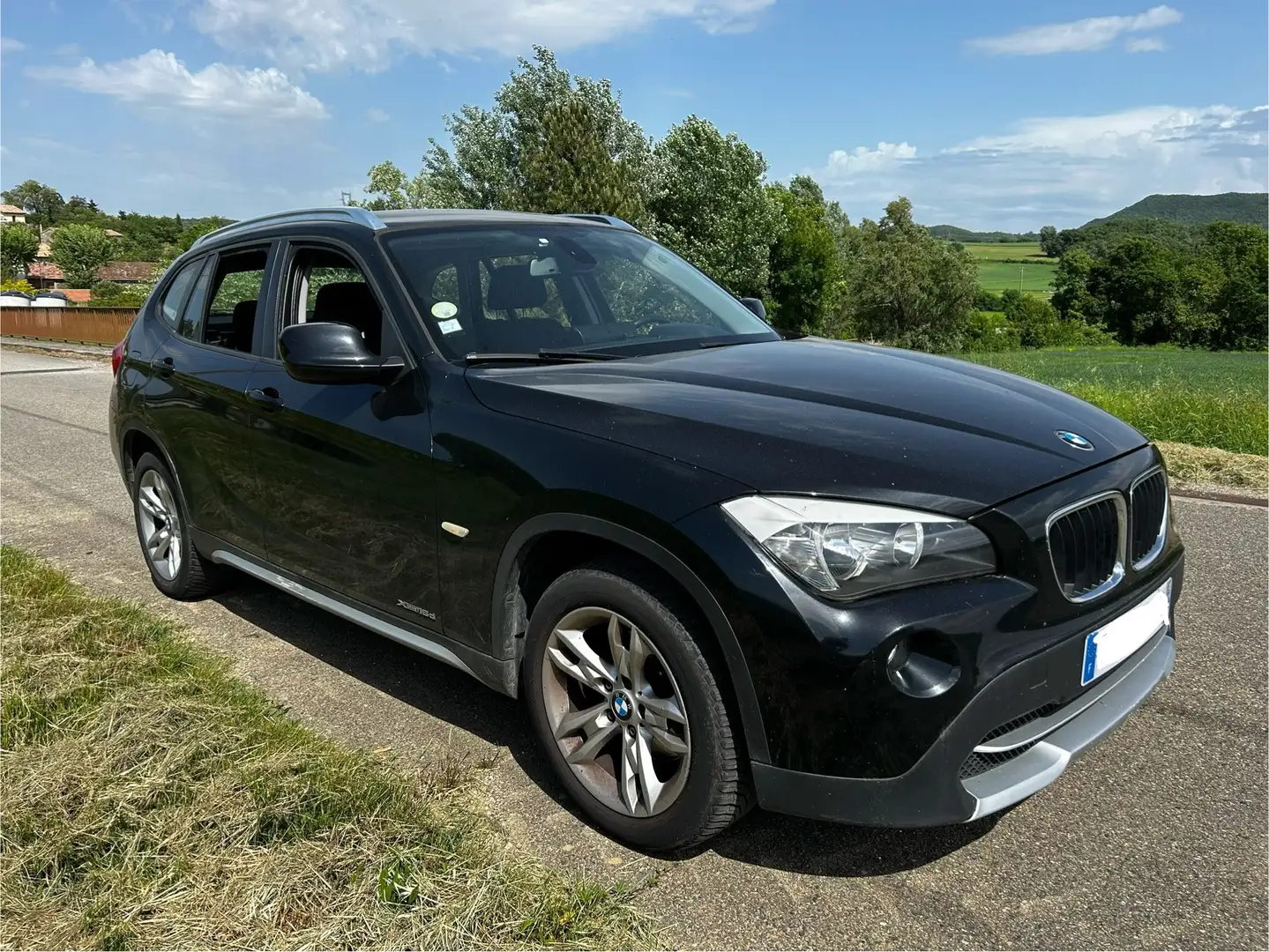 BMW X1 X1 xDrive 18d 143 ch Business Noir - 1