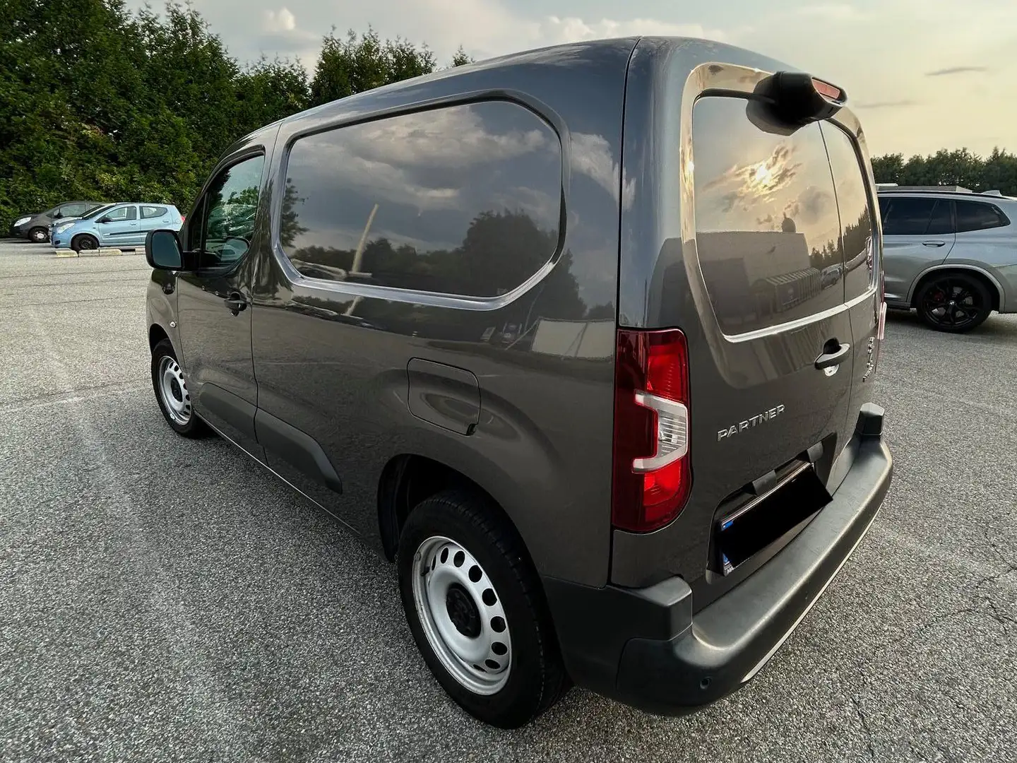 Peugeot Partner 1.5 BlueHDi L1 STD Heavy Grip S/S(EU6.2) Gris - 2