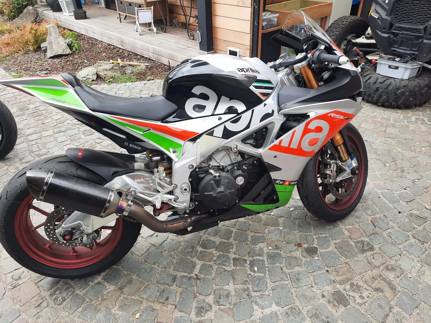 Aprilia RSV4 RF Negru - 2