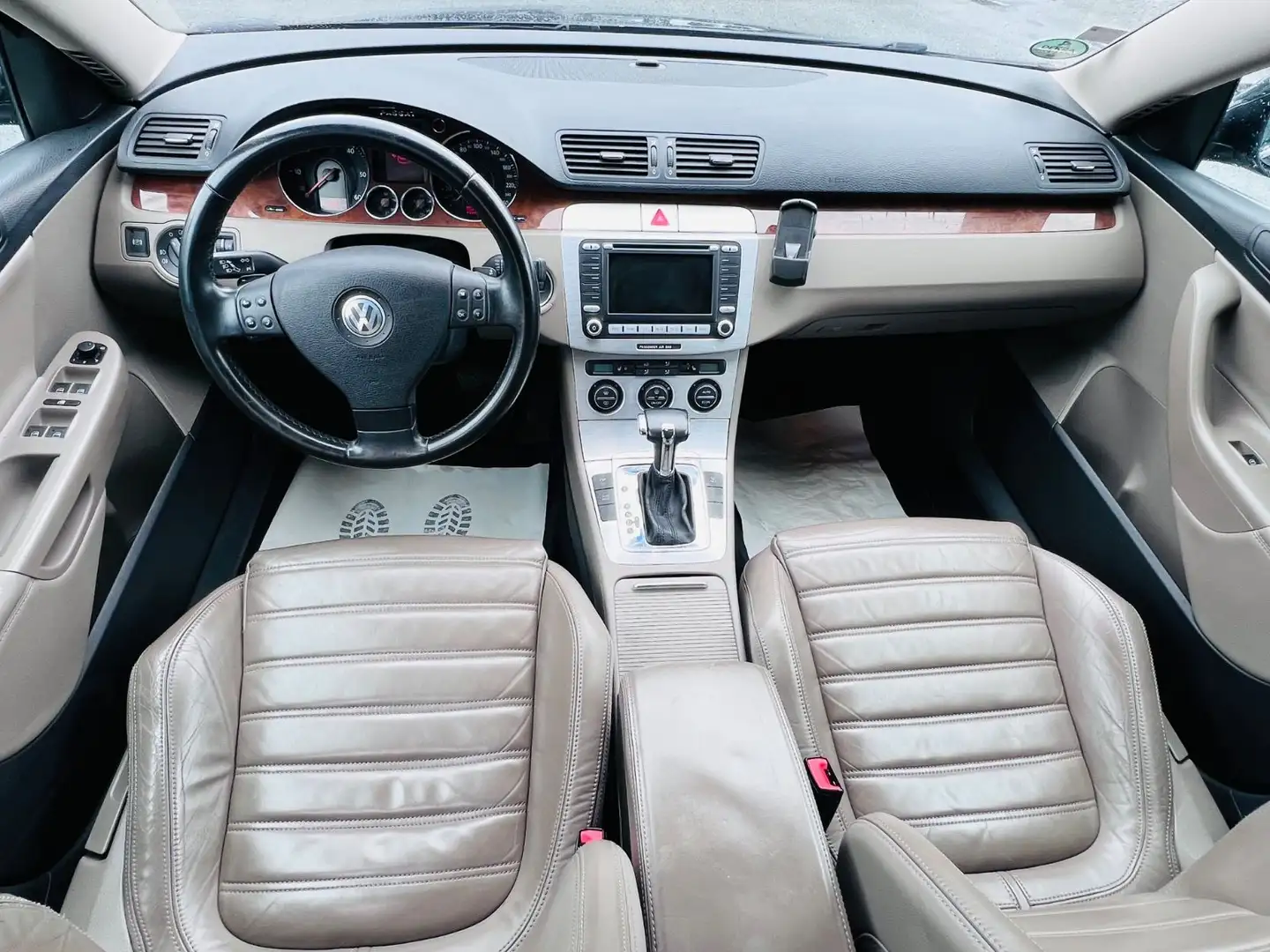 Volkswagen Passat Variant Highline,Xenon,Klima,Navi,Tüv,neu Schwarz - 2