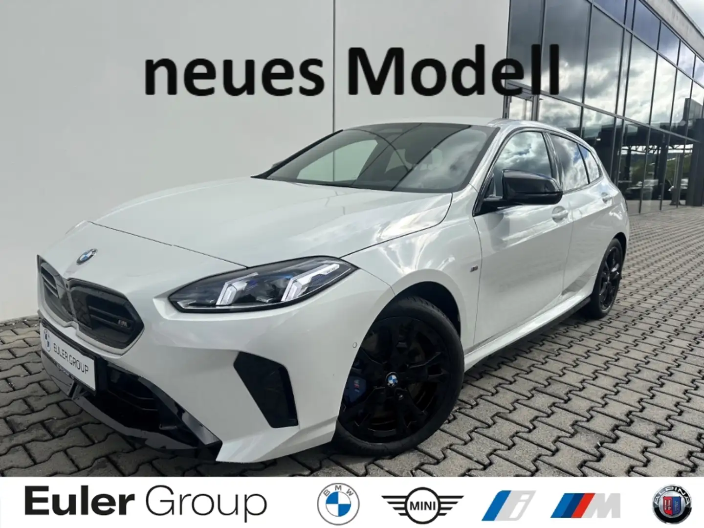 BMW 135 ix F70 H/K HUD ParkAss+ AdLED M-Sportbremse/Fahrw. Weiß - 1