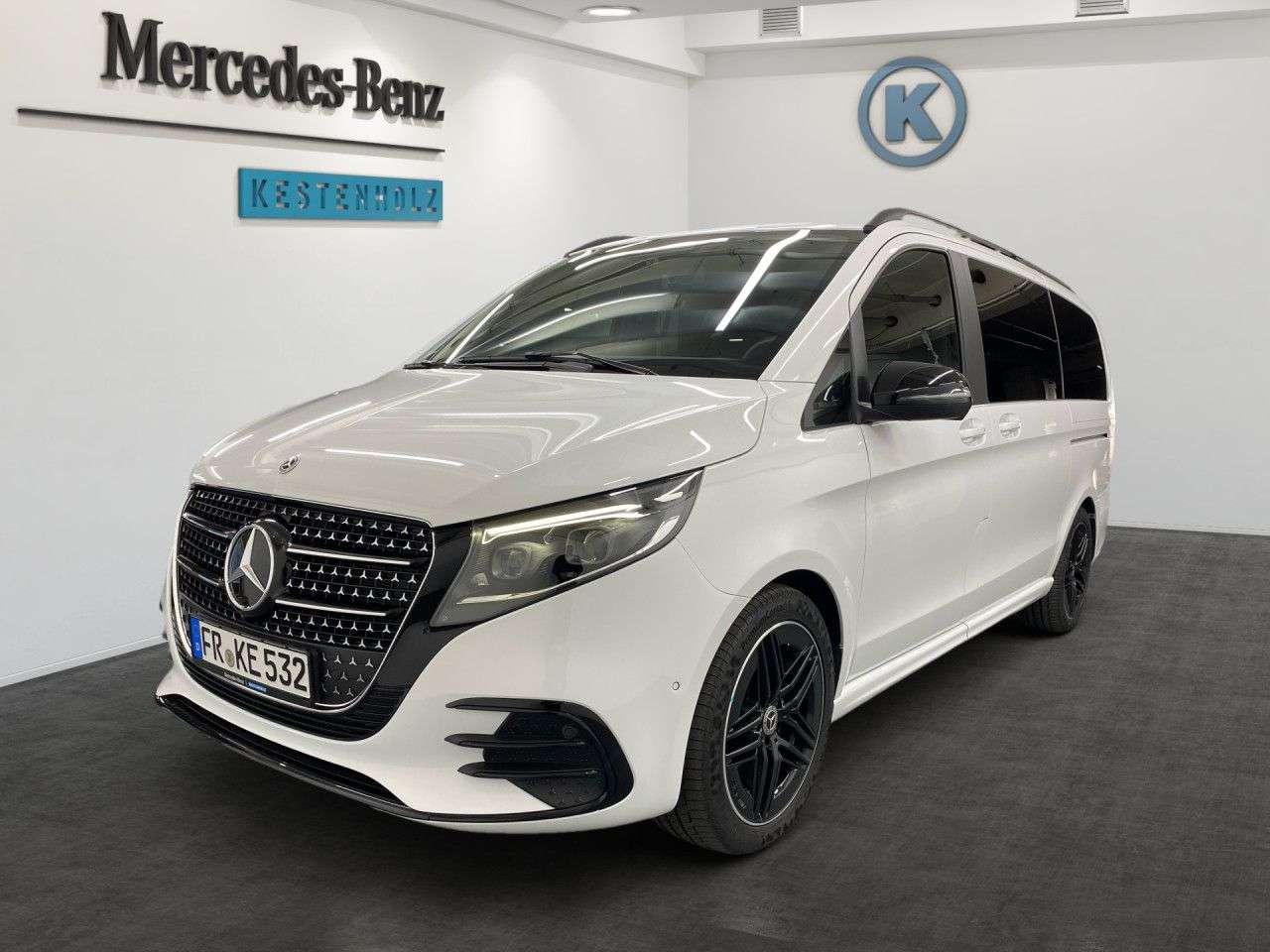Mercedes-Benz V 250