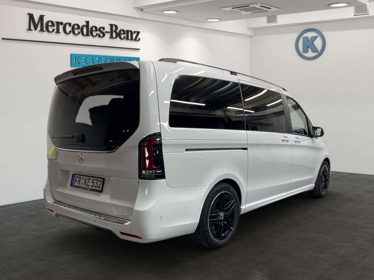 Mercedes-Benz V 250
