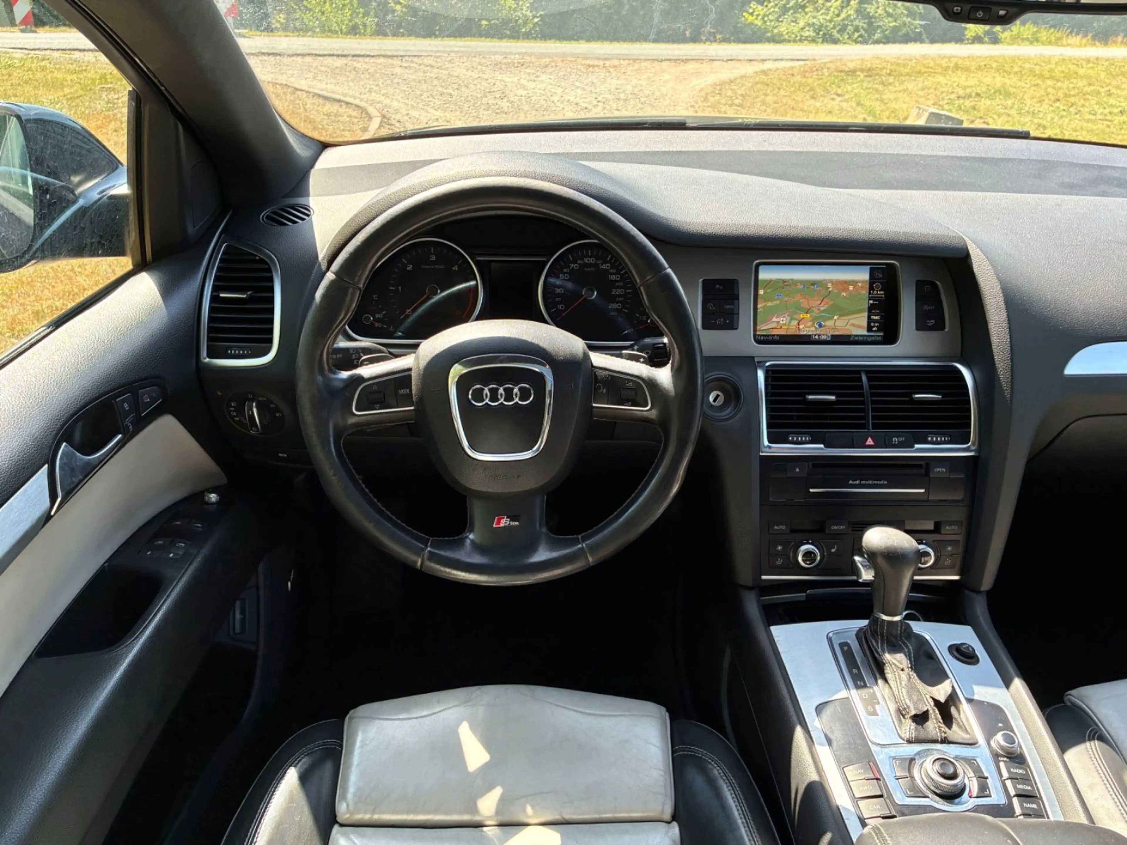 Audi Q7 3.0l TDI Quattro S-Line Automatik 2Hand Euro5 — photo 13