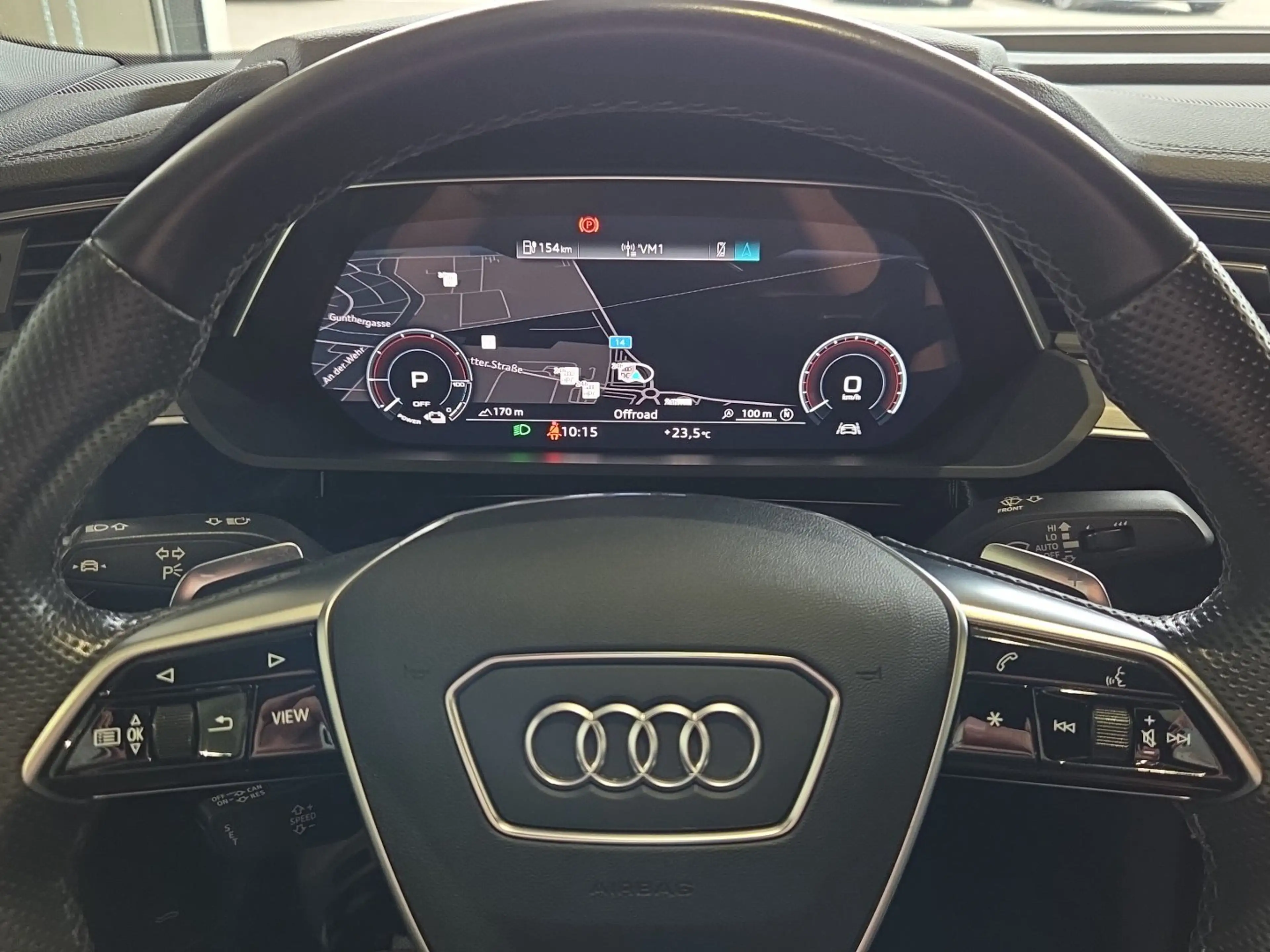 Audi e-tron 55 300 kW Business — photo 9