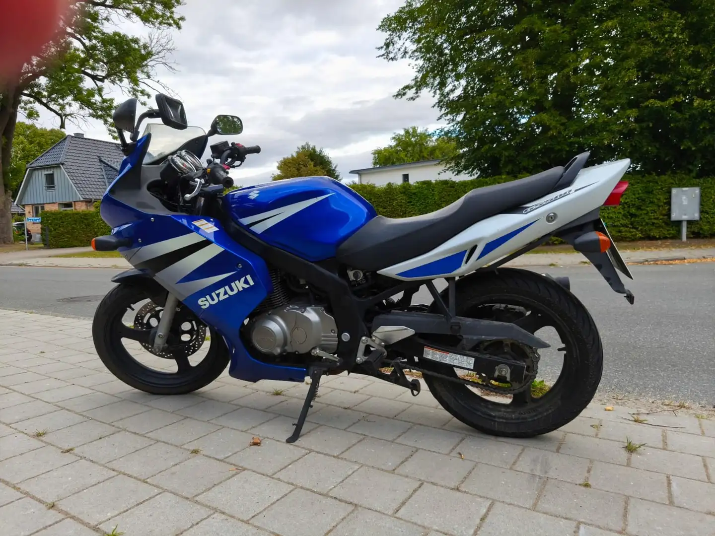 Suzuki GS 500 f Blau - 2