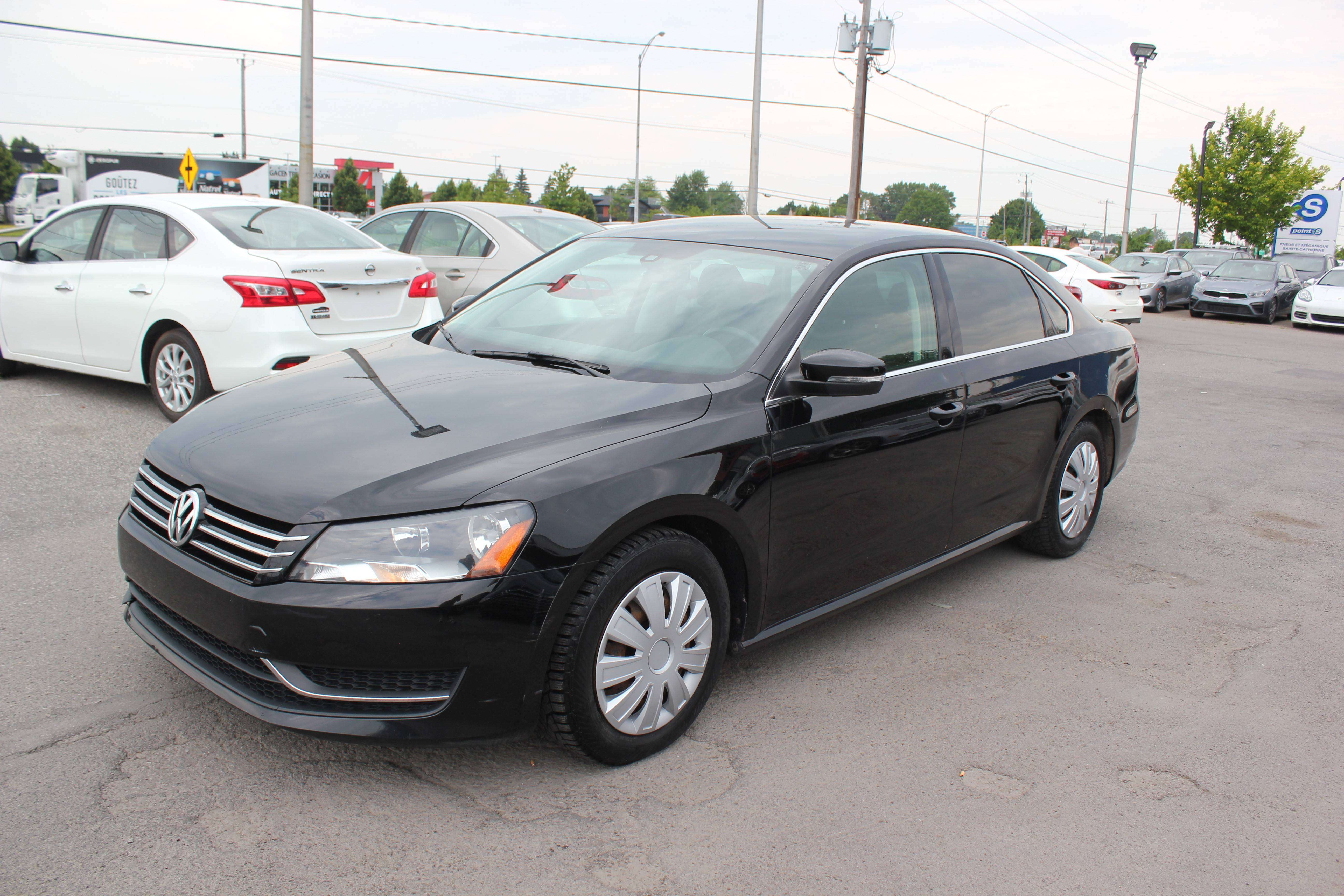 2015 Volkswagen Passat Trendline - Image 2