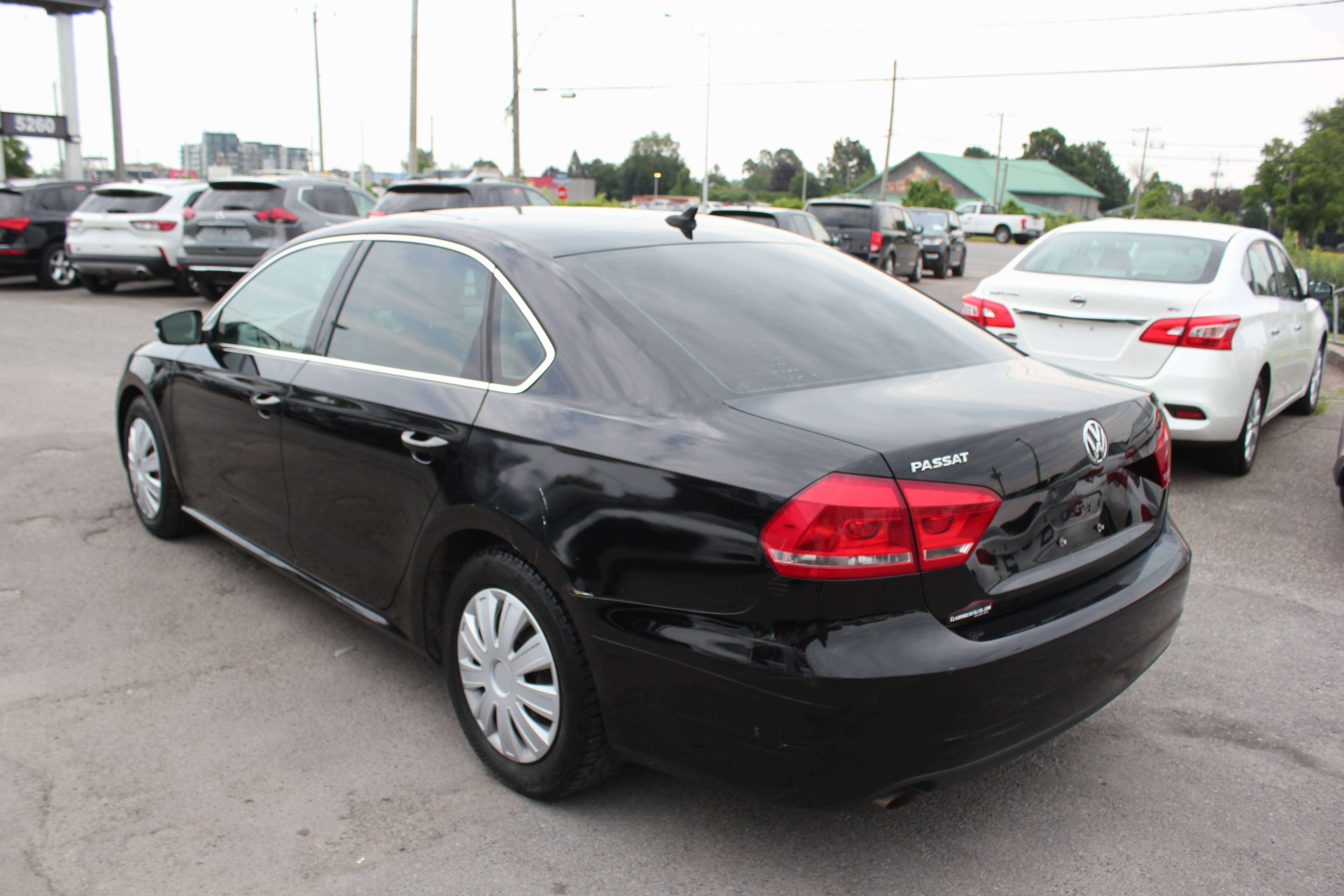 2015 Volkswagen Passat Trendline - Image 3