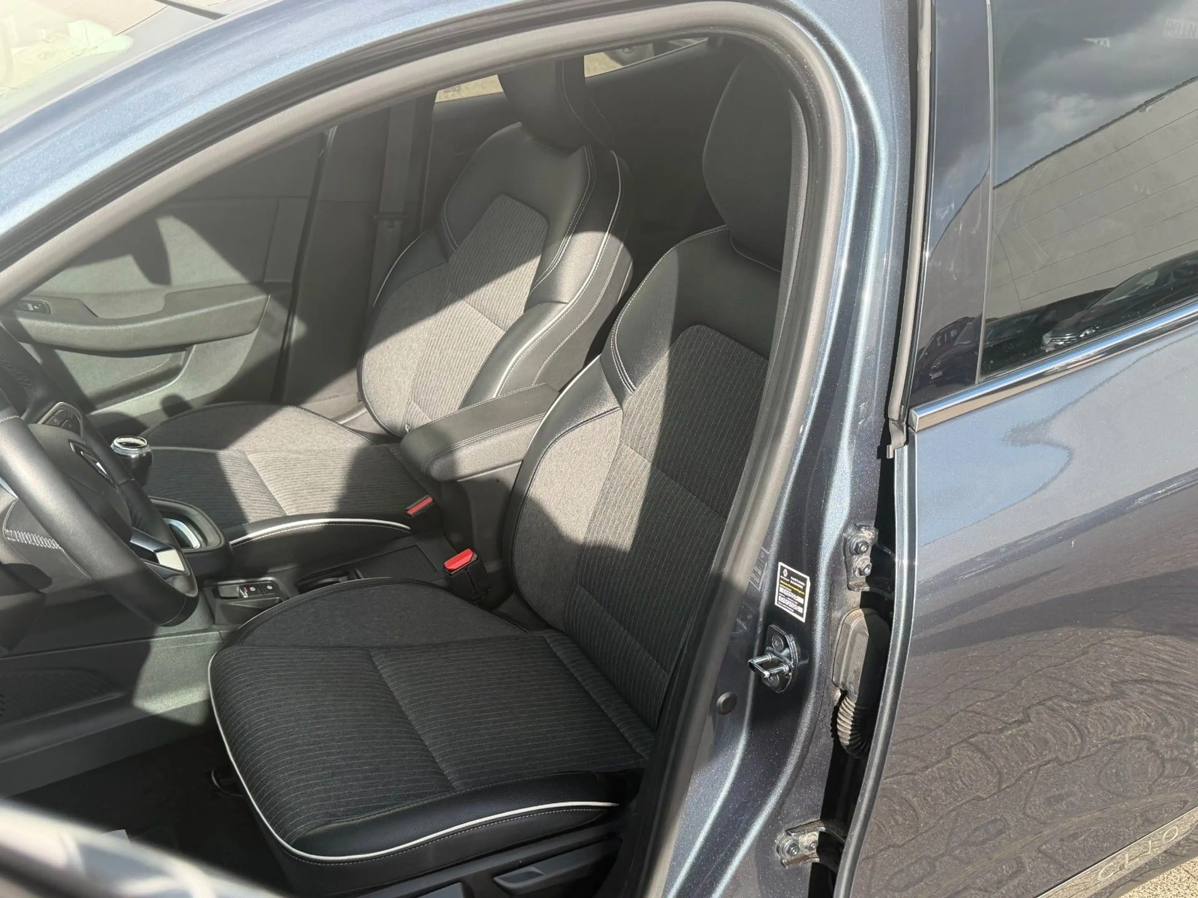 Renault Clio V Intens 1.HAND/KAMERA/TEILLEDER/KLIMA/NAVI — photo 10